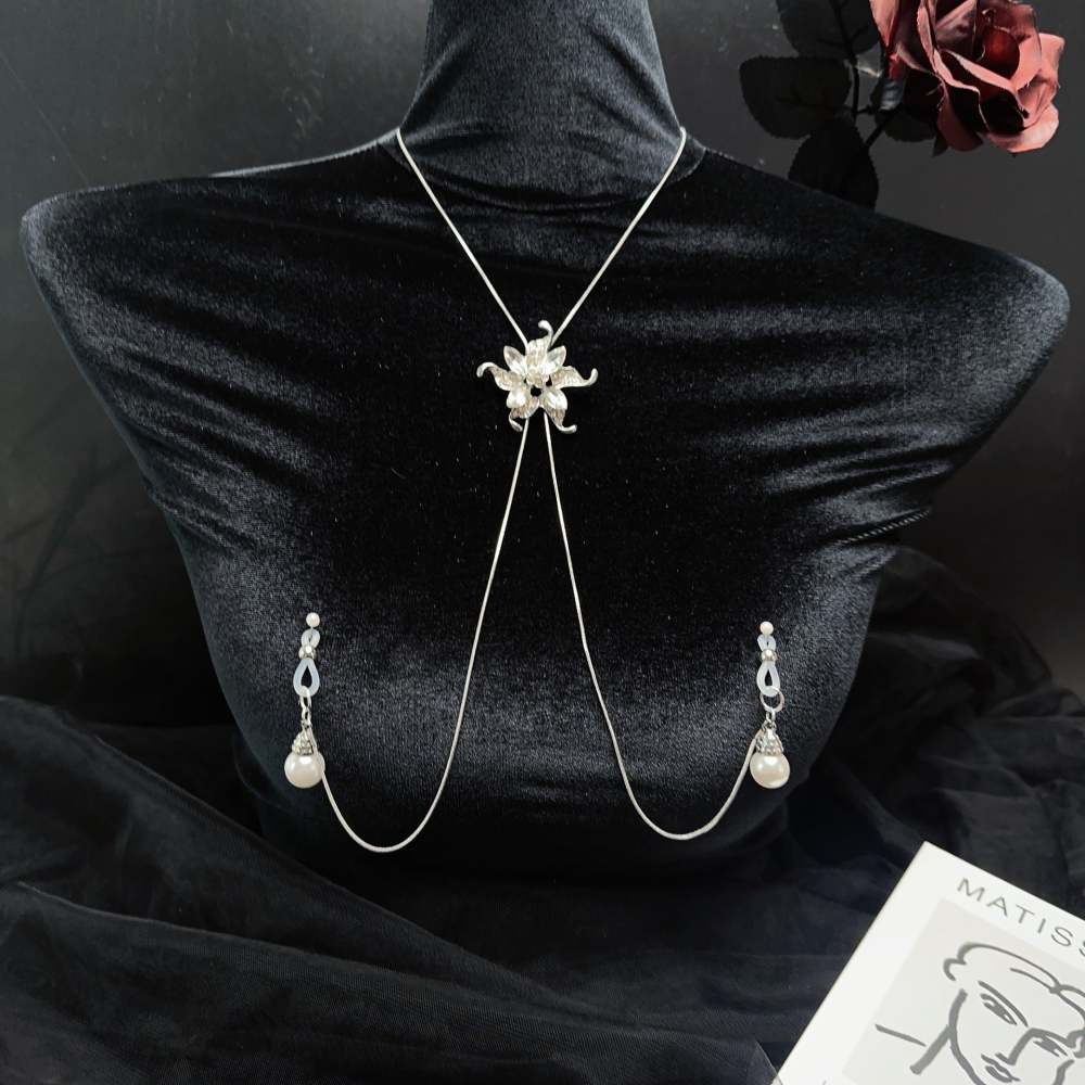 sm Sexy Nipple Clamps Punishment Nipple Props Training Outdoor Wear Sexy Body Chain Teasing Nipples