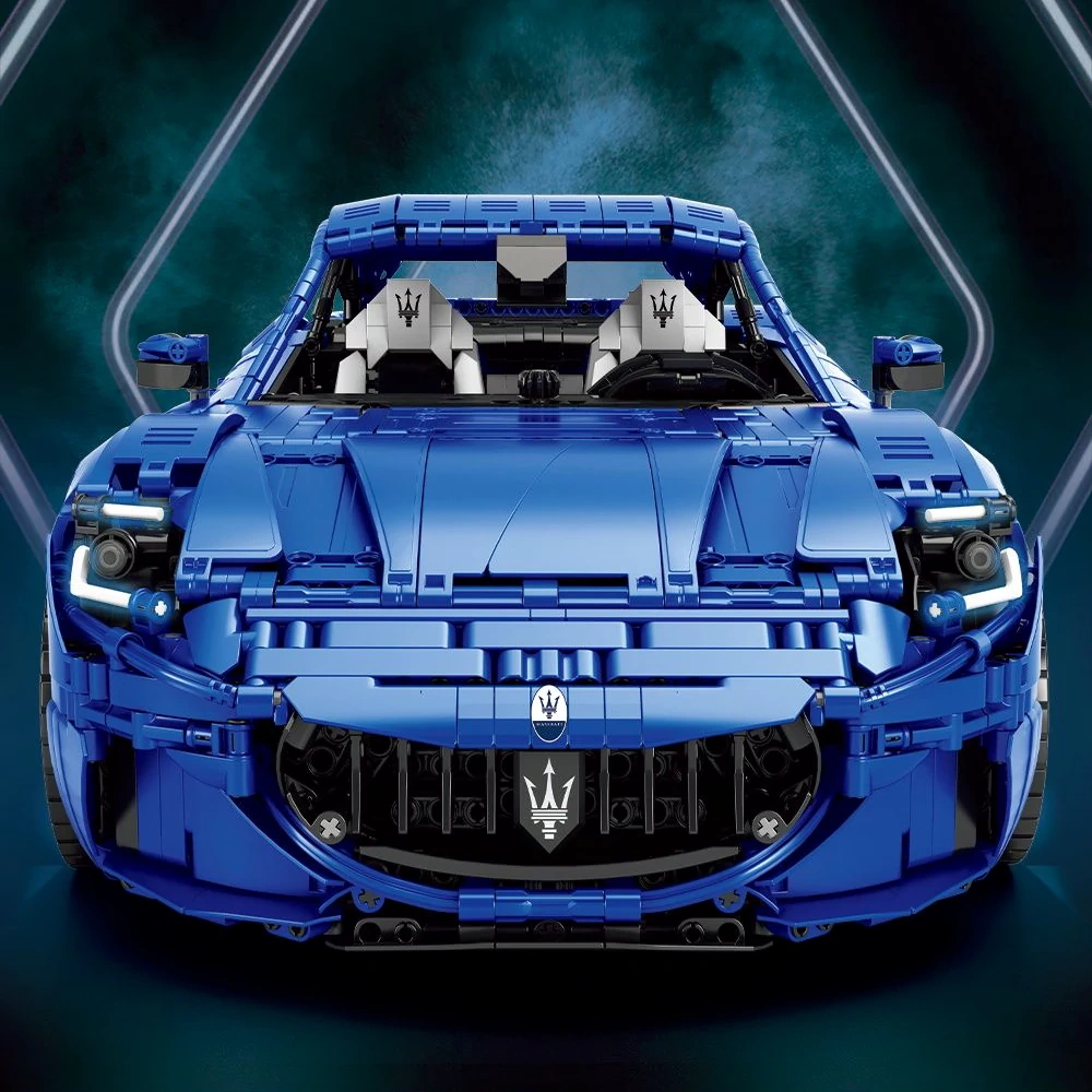 Reobrix 1:8 Maserati GranTurismo Model Car