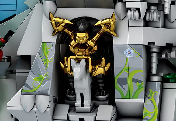 The monster Of the model of Reobrix Book of the Kings Fantasy Book Case.