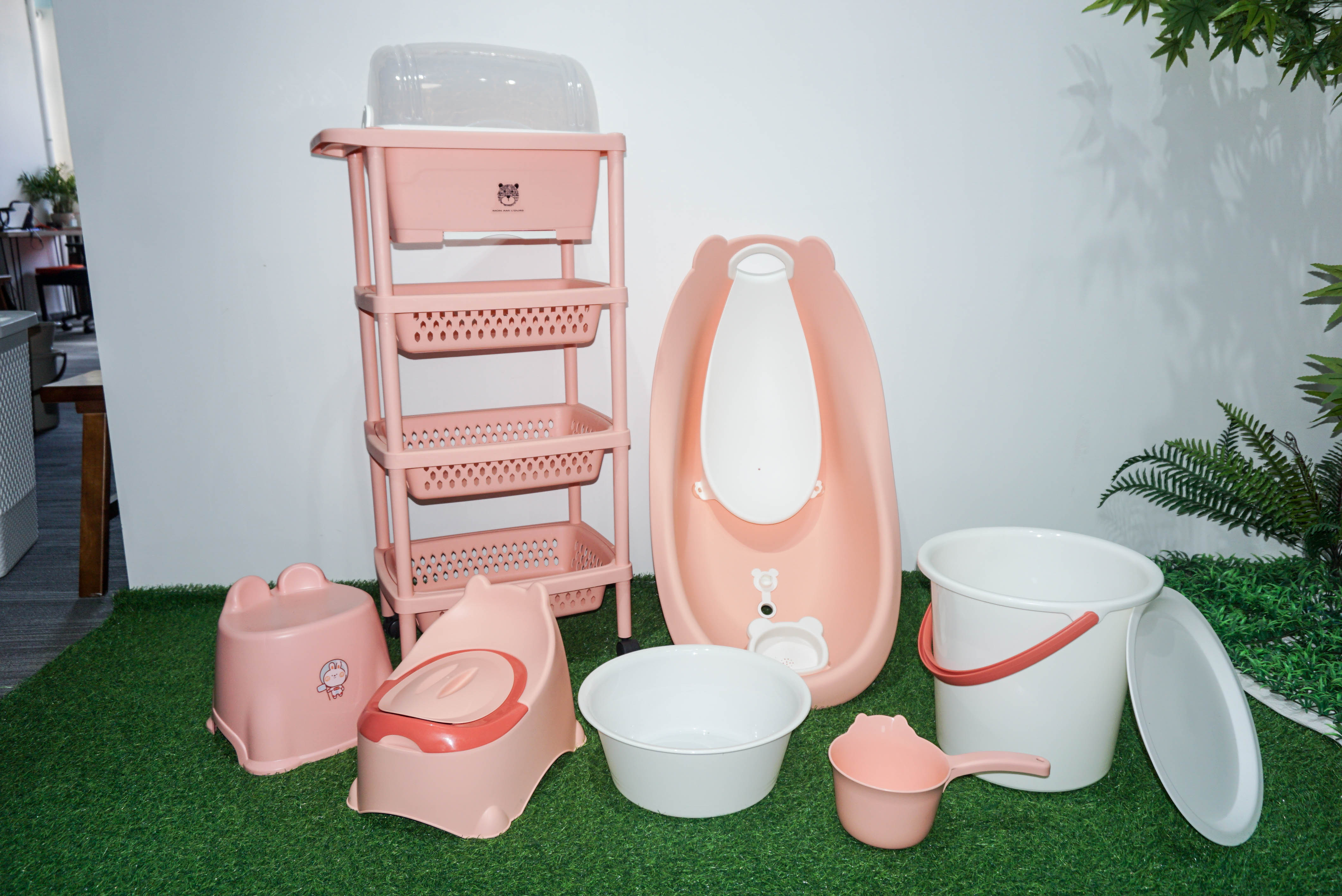 PP material plastic thickened baby bath product set