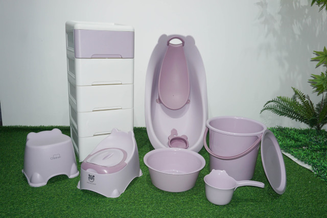 PP material plastic thickened baby bath product set