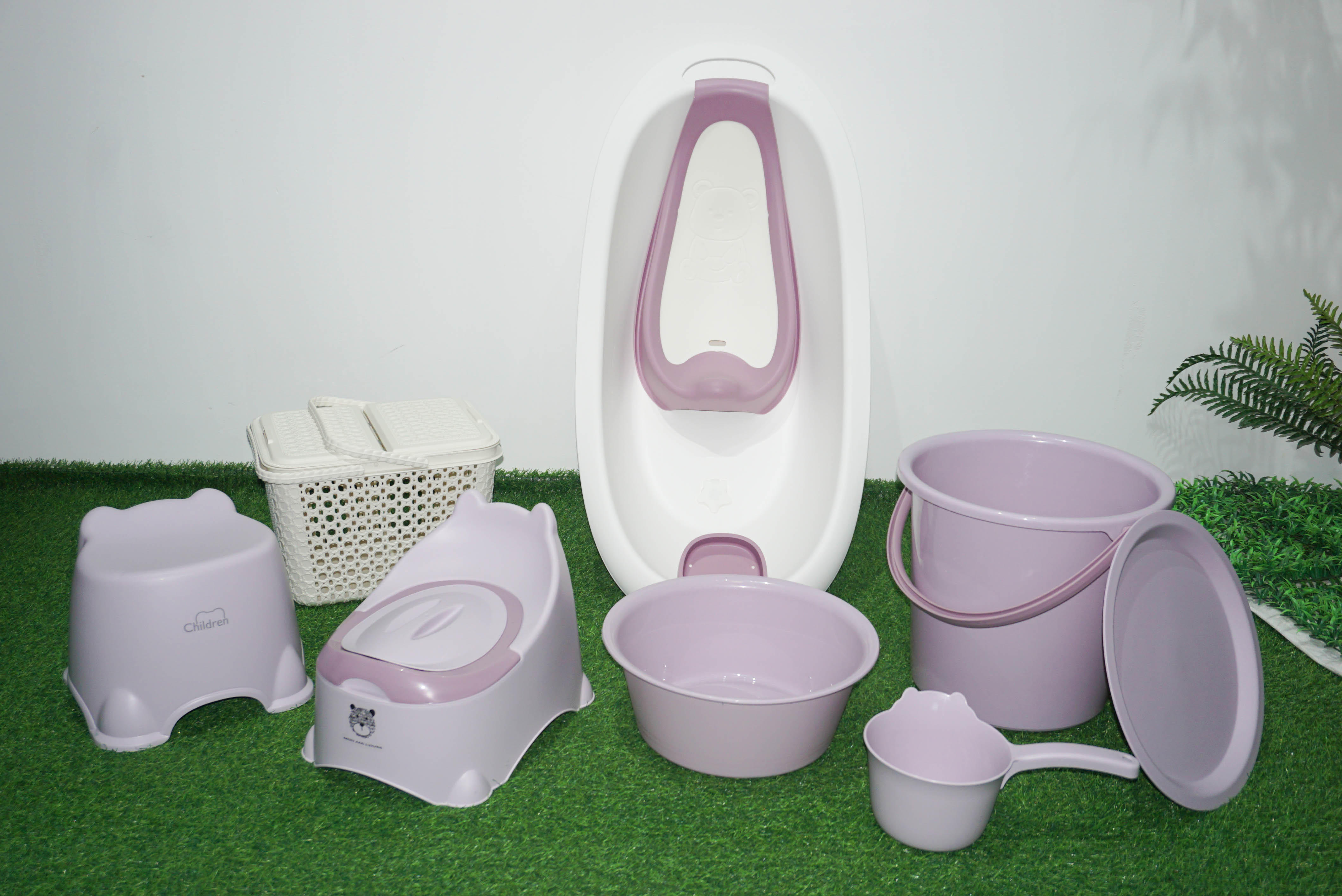 PP material plastic thickened baby bath product set