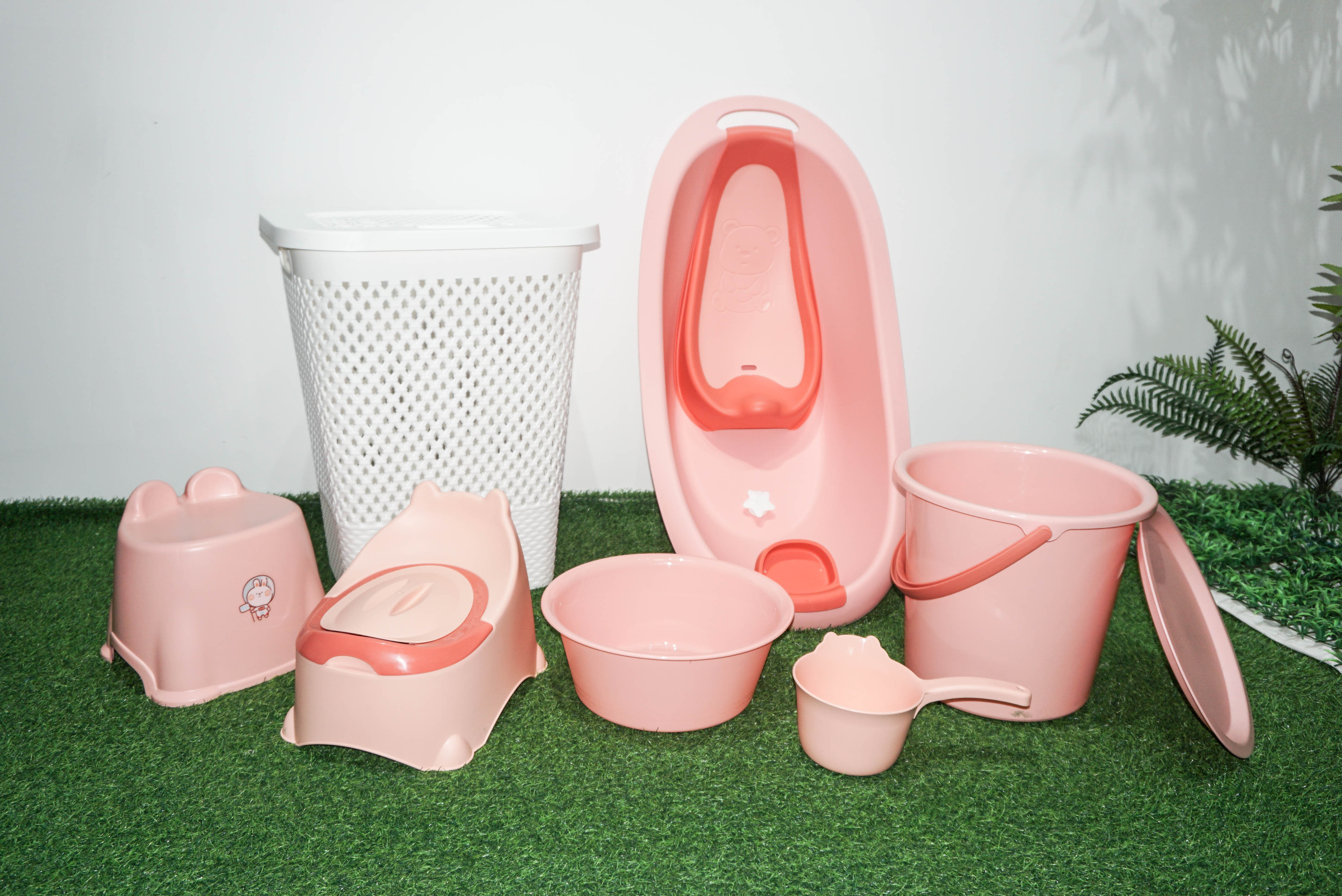 PP material plastic thickened baby bath product set