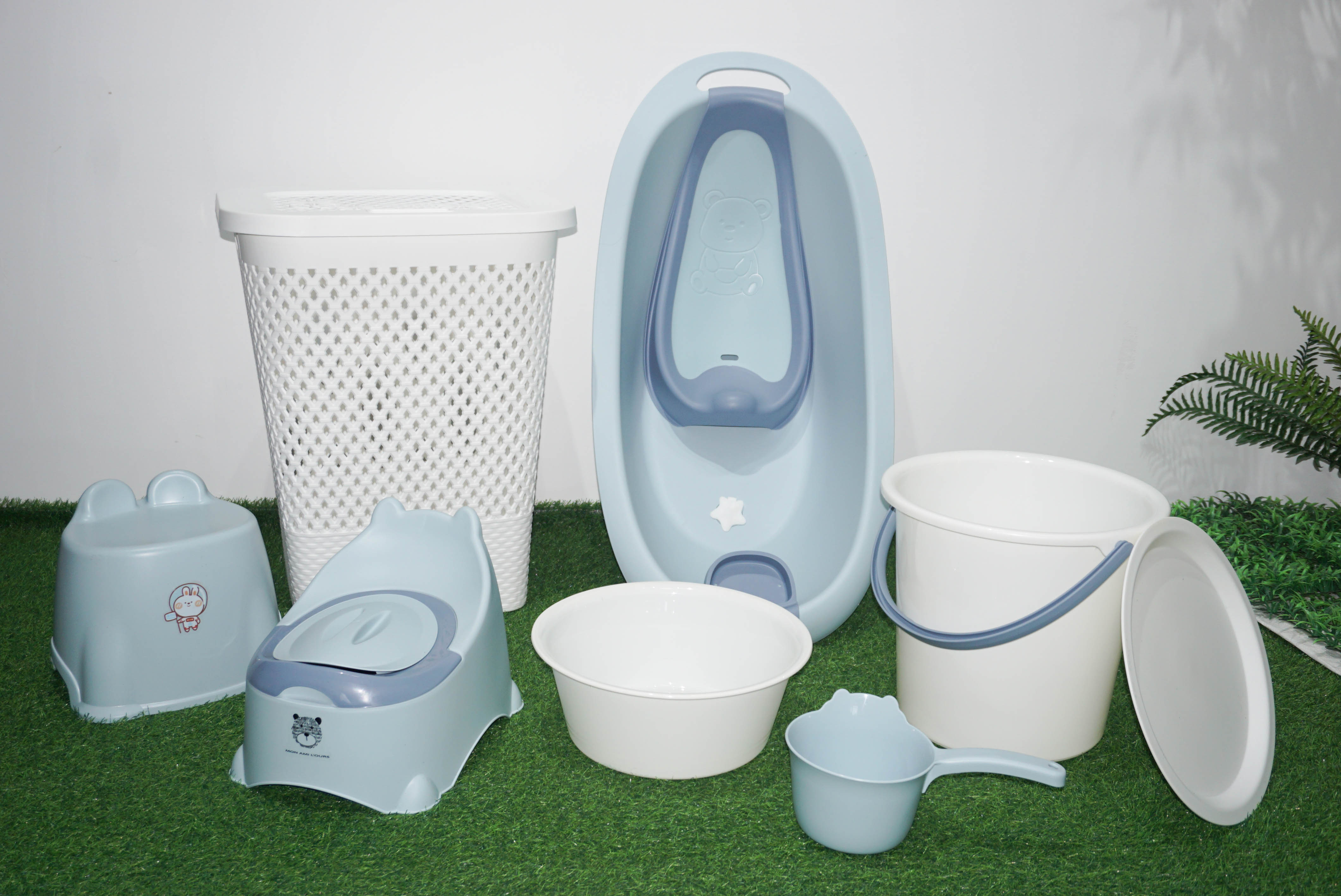 PP material plastic thickened baby bath product set