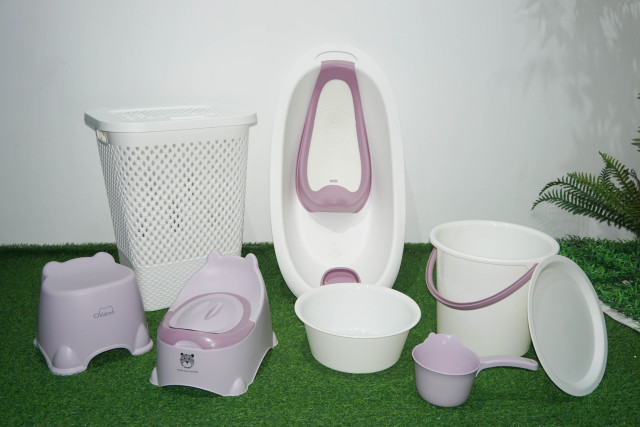 PP material plastic thickened baby bath product set