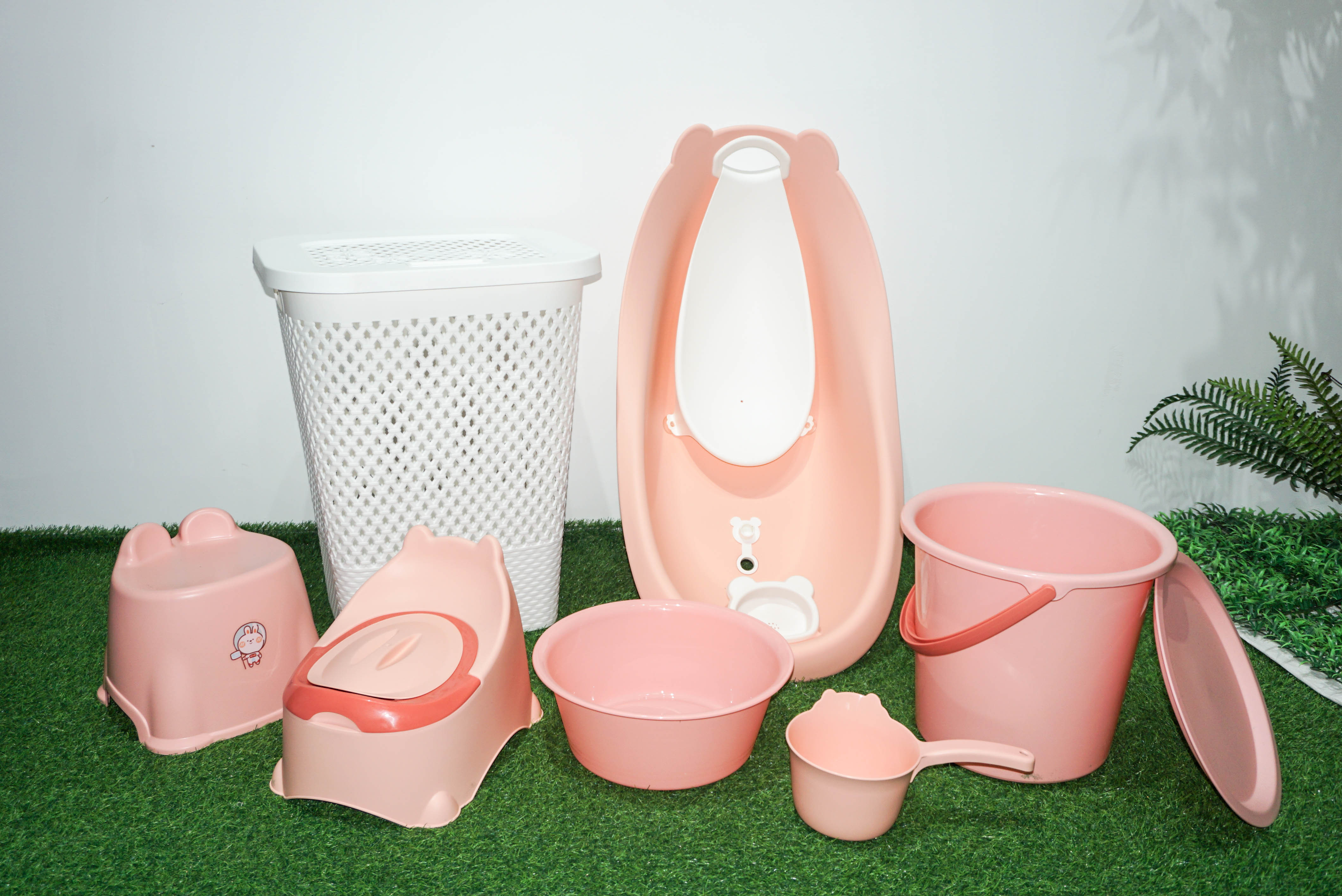 PP material plastic thickened baby bath product set