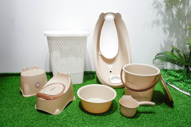 PP material plastic thickened baby bath product set