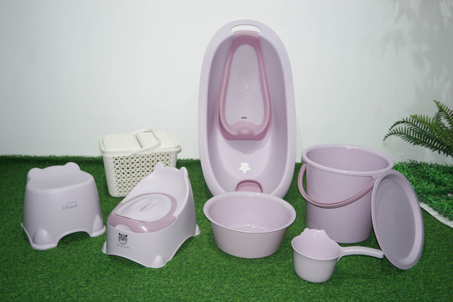 PP material plastic thickened baby bath product set