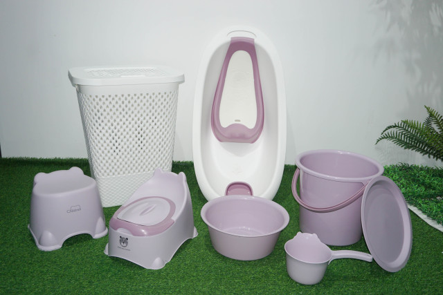 PP material plastic thickened baby bath product set