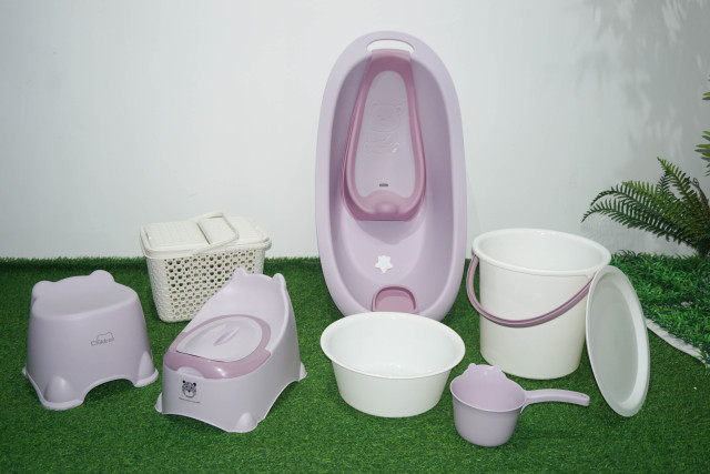 PP material plastic thickened baby bath product set