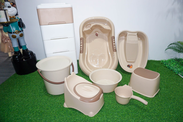 PP material plastic thickened baby bath product set