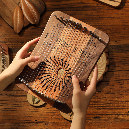 Hluru Kalyre harpika 31 Strings Cherrywood ＆ Black Walnut Combine