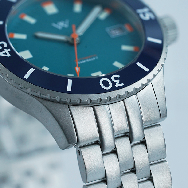 WM203 41mm NH35 Dive Watch Crystal Glass with AR Coating 20ATM Men's Automatic Watch