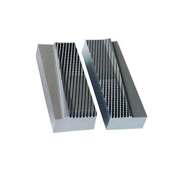 Thread rolling die set for nail rolling machine