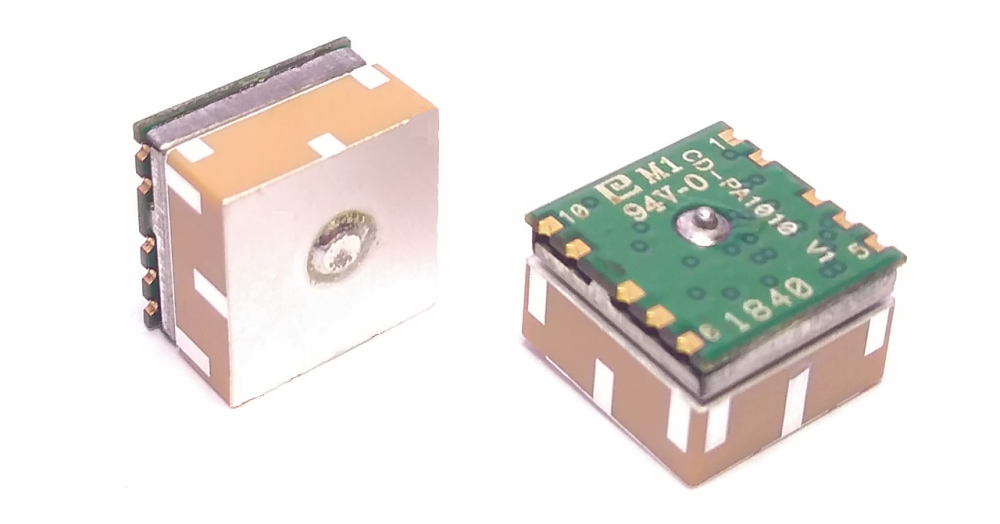 GNSS antenna module