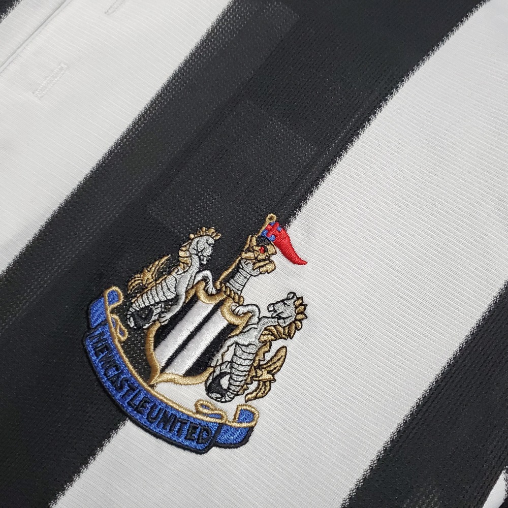 Newcastle Retro Jersey Home 1995/97
