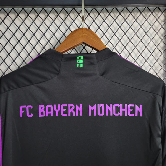 Bayern Munich Away Jersey 2023/24