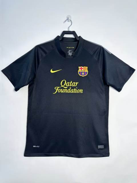 2011/12 Barcelona Retro Jersey Away