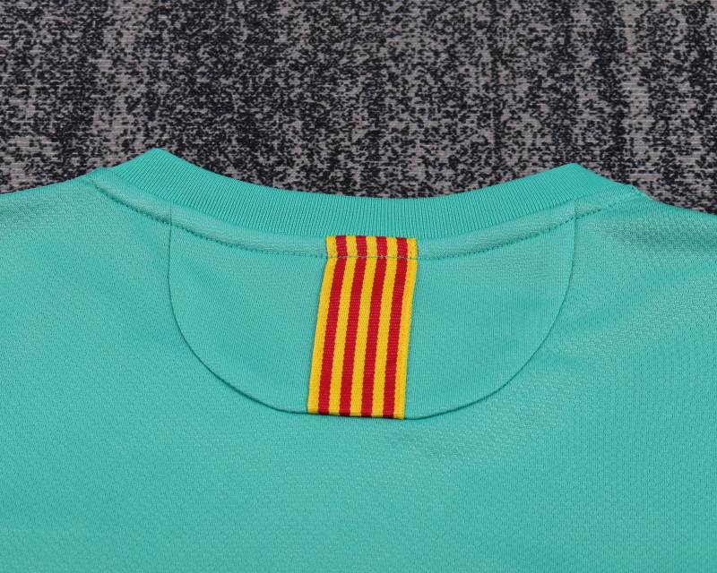 2010/11 Barcelona Retro Kids Jersey Away