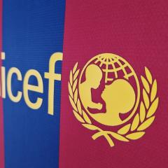 2010/11 Barcelona Long Sleeve Retro Jersey Home