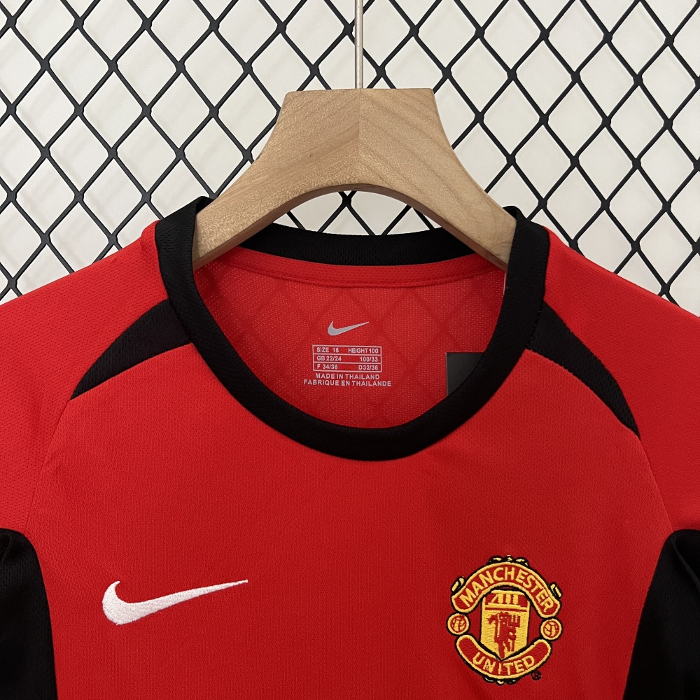 2002/04 Manchester United Home Retro Jersey Kids Kit