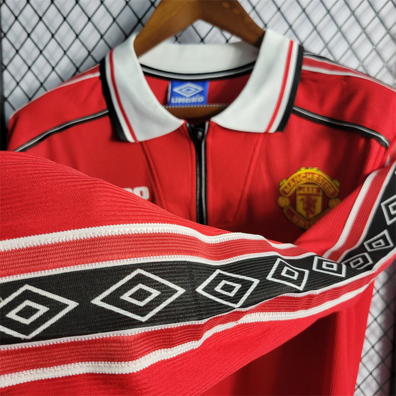 1998/00 Manchester United Retro Jersey Home Long Sleeve