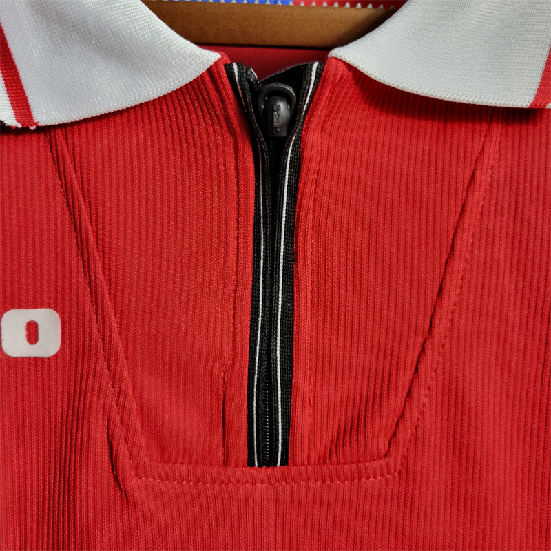 1998/00 Manchester United Retro Jersey Home Long Sleeve