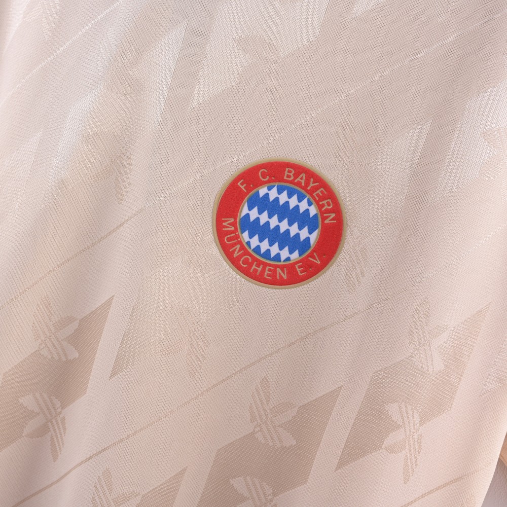 2024/25 Bayern Munich Retro Jersey