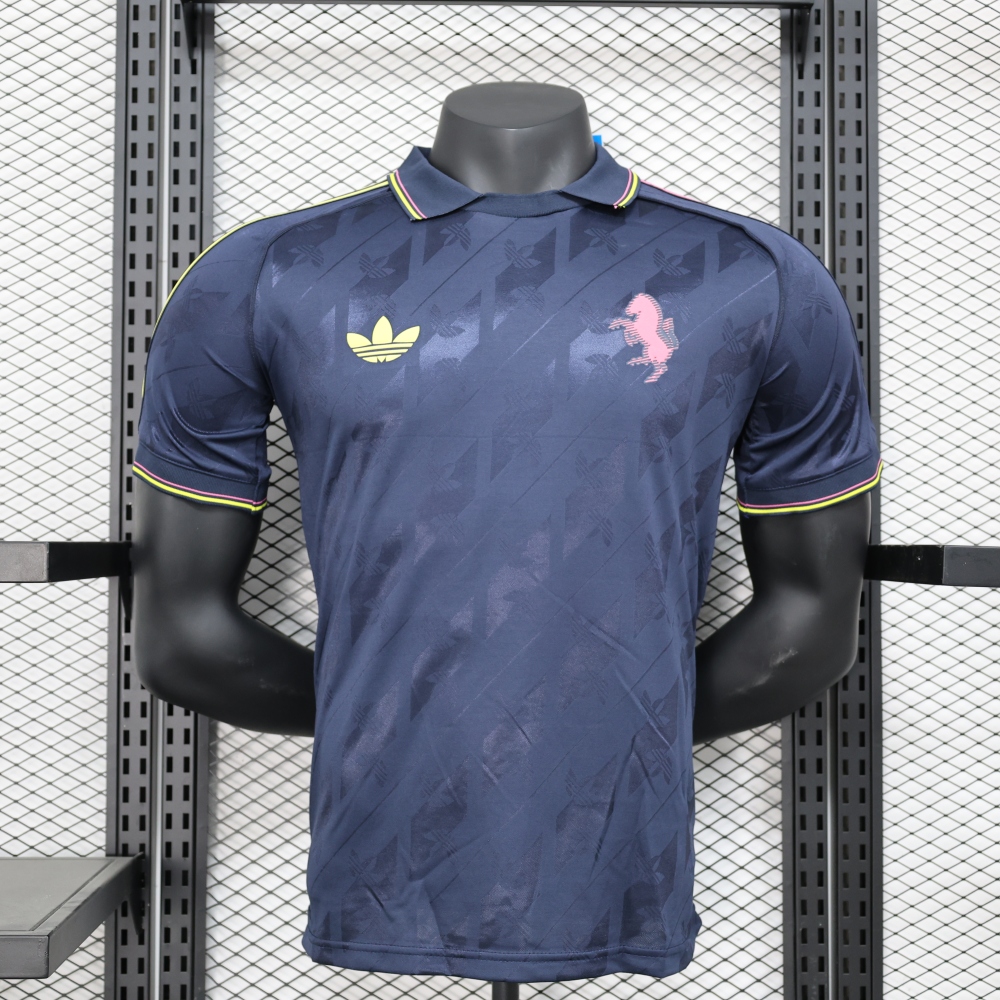 2024/25 Juventus Retro Player Special Edition Jersey