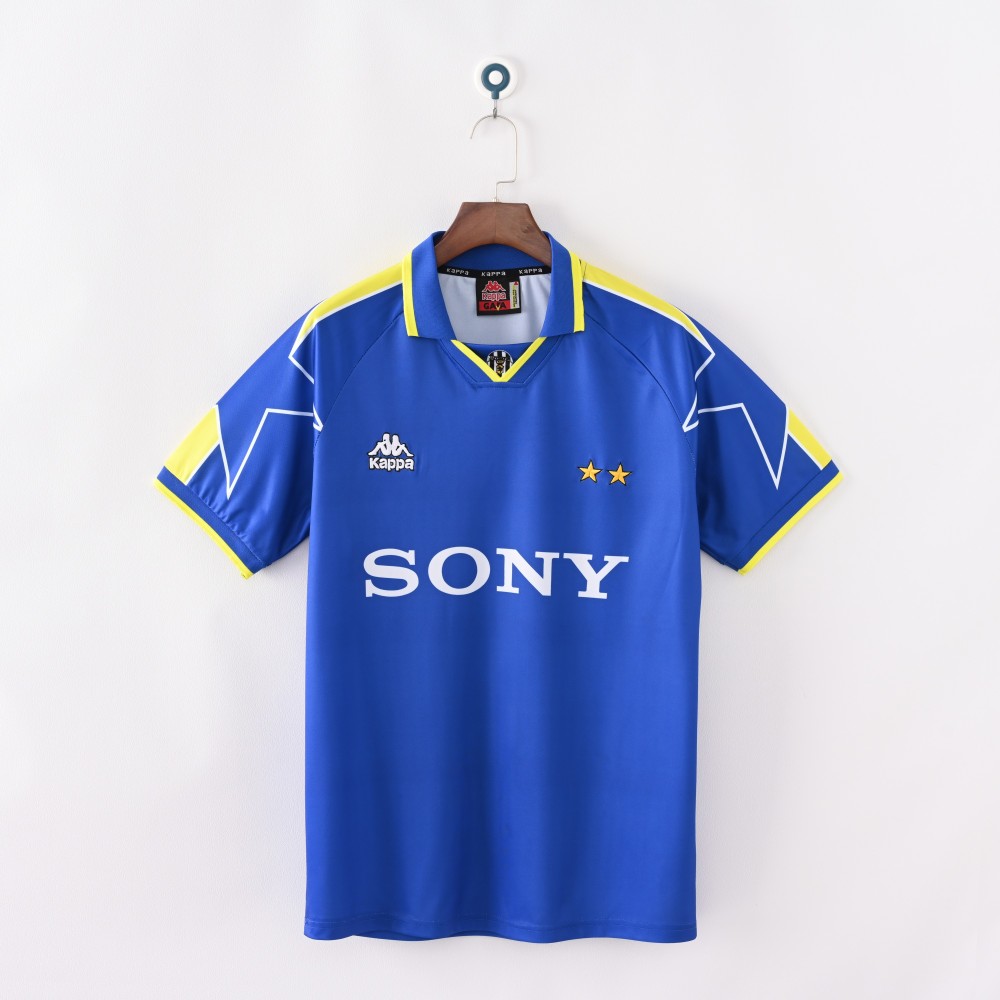 1996/97 Juventus Retro Jersey Away