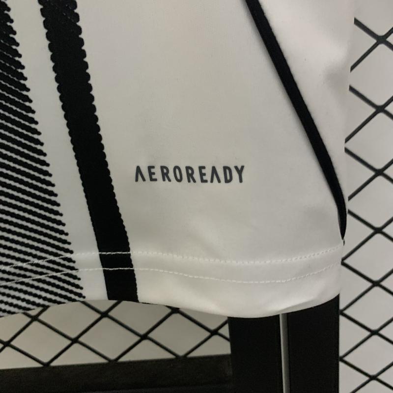 2025/26 Juventus Home Jersey