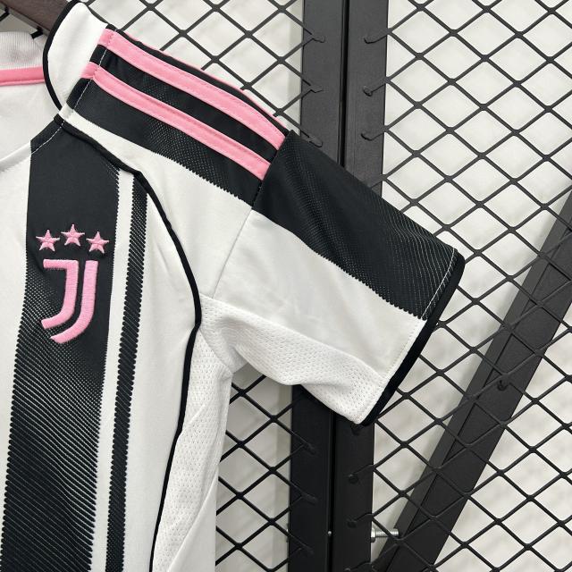 2025/26 Juventus Home Kids Jersey 