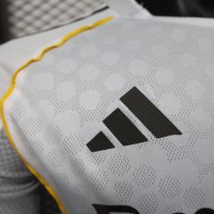 2025/26 Real Madrid Home Jersey Long Sleeve Player Version 