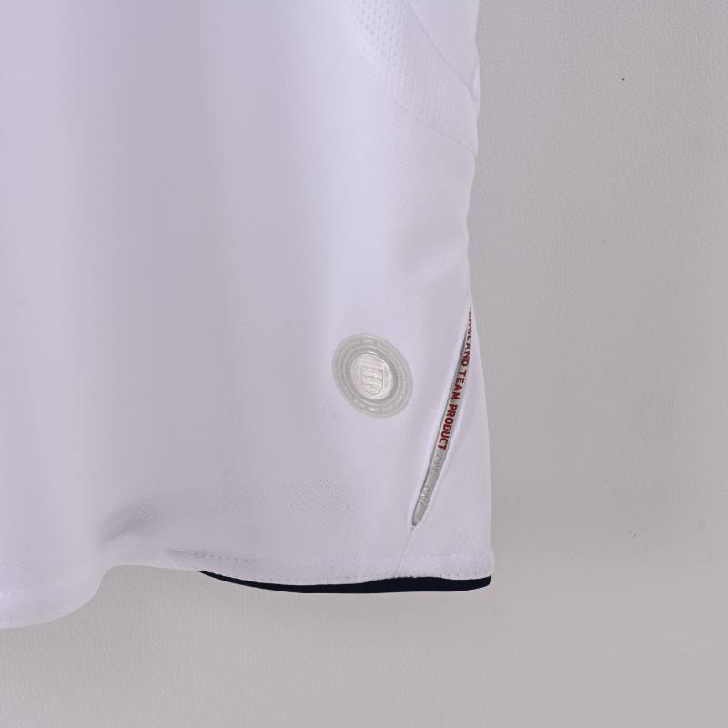 2006 England Retro Soccer Jersey Home Replica World Cup