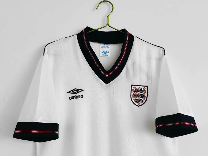 1984/87  England Retro Soccer Jersey Home Replica