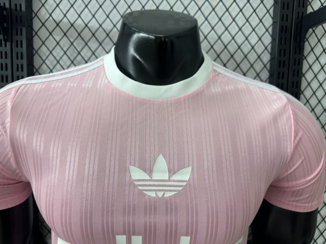 2025/26 Adidas Casual Player Version Light Pink