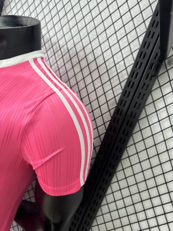 2025/26 Adidas Casual Player Version Pink