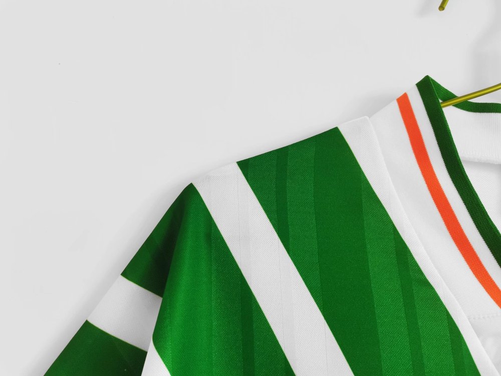 1992/94 Ireland Retro Soccer Jersey Away Replica