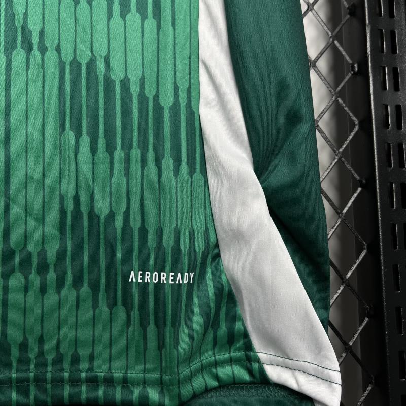 2024 EURO Italy Pre-Match Jersey Green