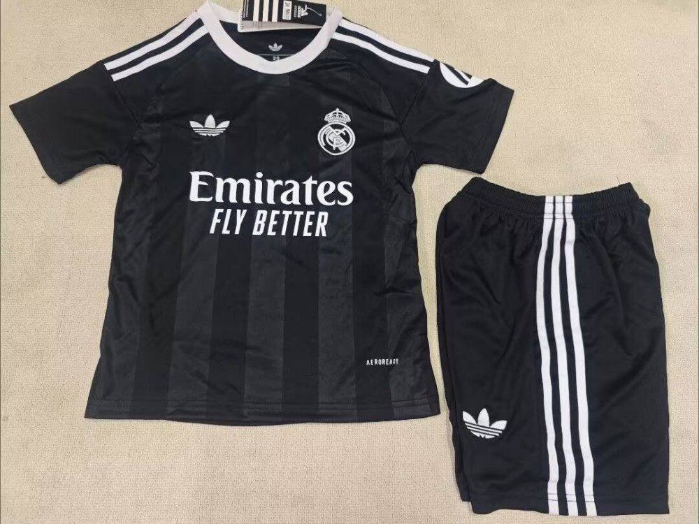 2025/26 Real Madrid Goalkeeper Kids Jersey
