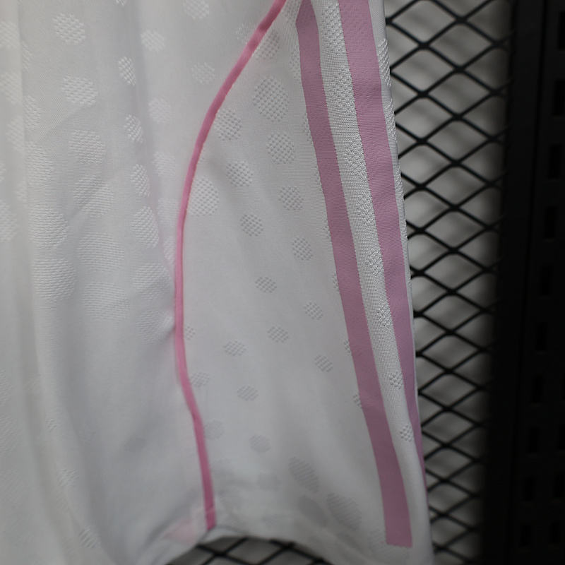 2025/26 Juventus Home Player Version Shorts 