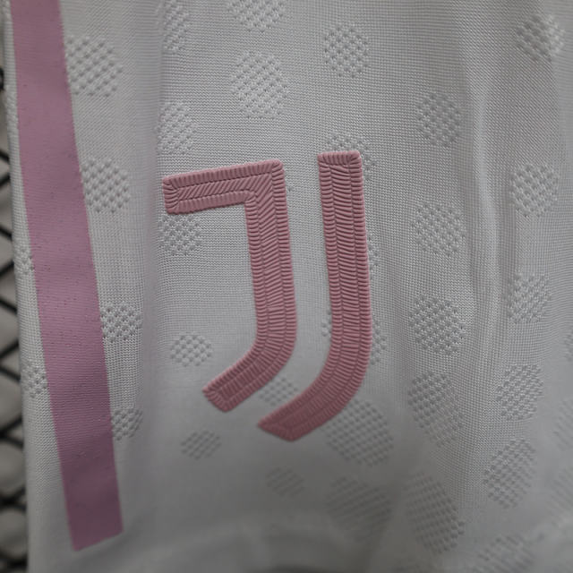 2025/26 Juventus Home Player Version Shorts 