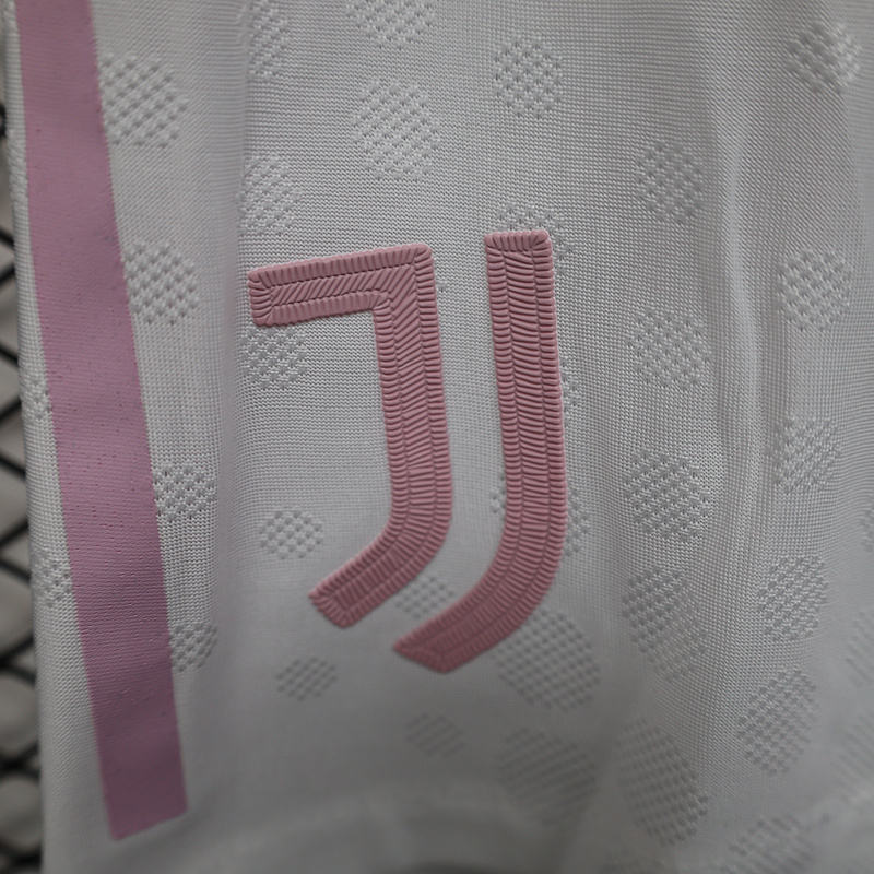 2025/26 Juventus Home Player Version Shorts 