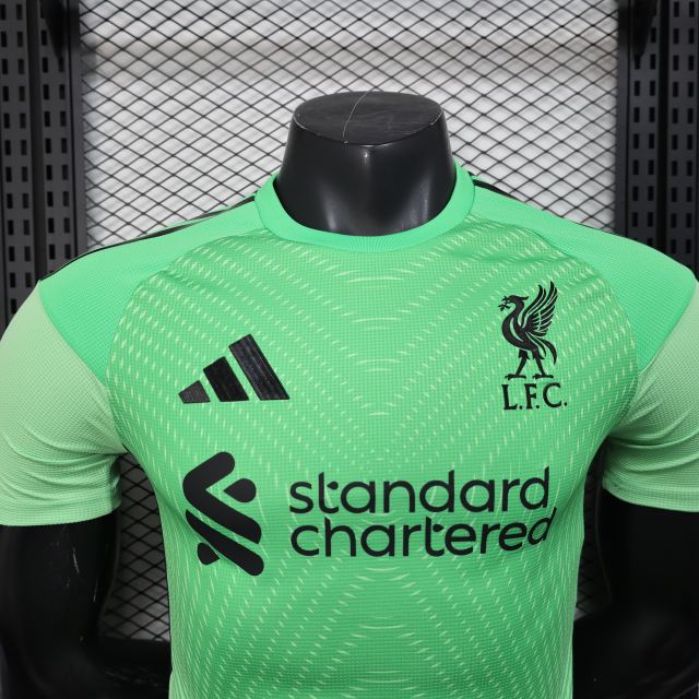 2025/26 Liverpool Goalkeeper Jersey Player Version 