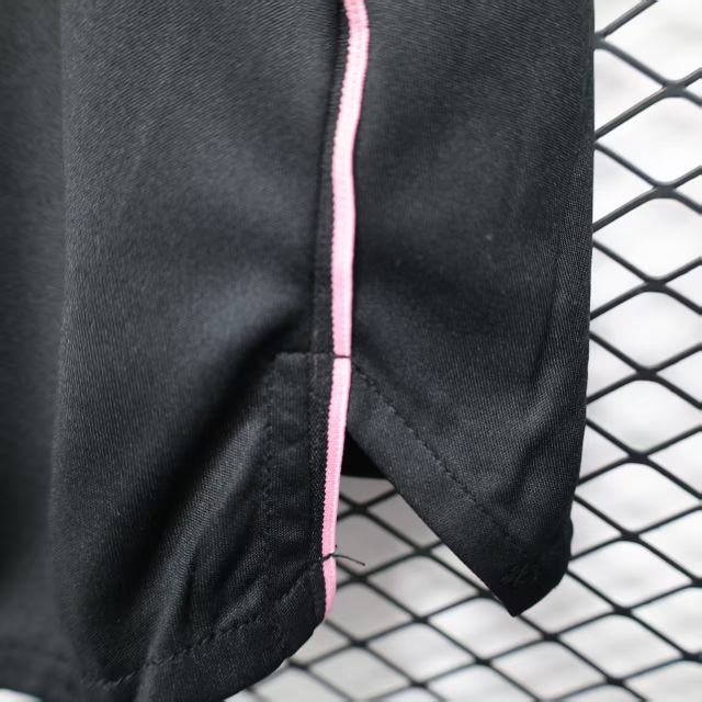 2025/26 Juventus Home Player Version Shorts 