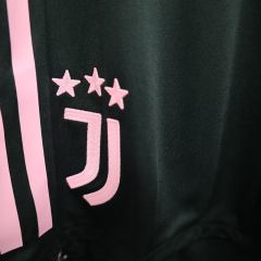 2025/26 Juventus Home Player Version Shorts 