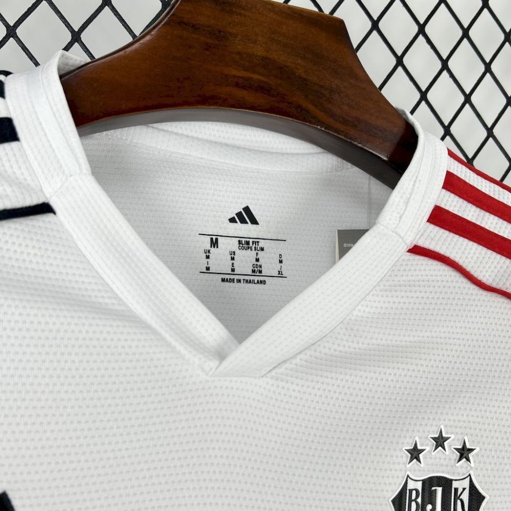2025/26 Beşiktaş JK Home Jersey 