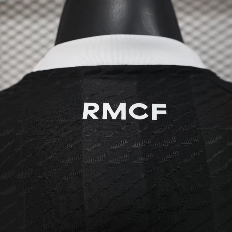 2025/26 Real Madrid Goalkeeper Player Version