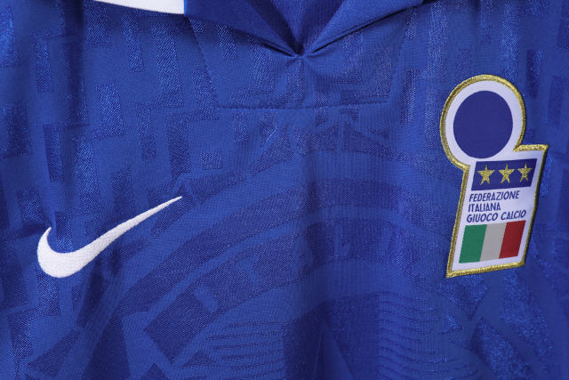 1995 Italy Home Retro Jersey
