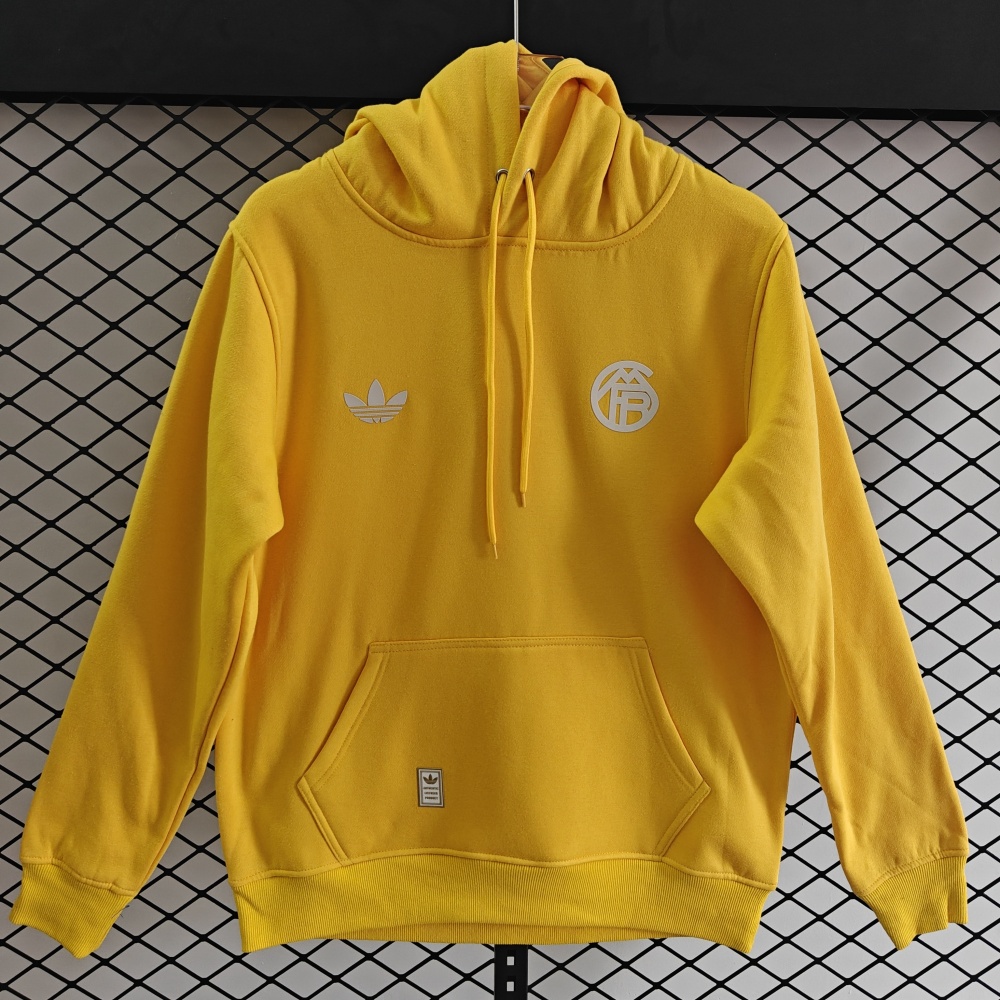 2025/26 Bayern Hoodie Jacket